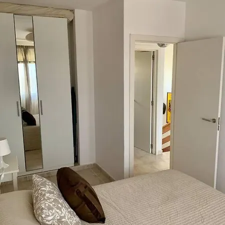 Casa Fra - Su 2 Piani, Confortevole E Accogliente, Wi-fi, Piscina Σπίτι διακοπών *